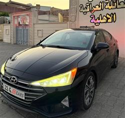 هیوندای ئەلەنترا